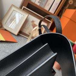 Hermes Constance 18