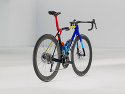 Арт 5320313 Велосипед MADONE SLR 7 L син