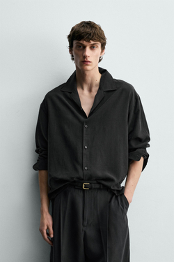 ZARA РУБАШКА RELAXED FIT ИЗ СТРУЯЩЕЙСЯ ТКАНИ, ЧЕРНЫЙ
