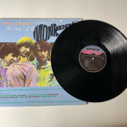 Винтажная виниловая пластинка LP Then and Now The Best Of The Monkees (Canada 1986)