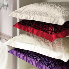 Постельное белье CHRISTINA FLOK бежевый сатин шелк с флоком TIVOLYO HOME Турция