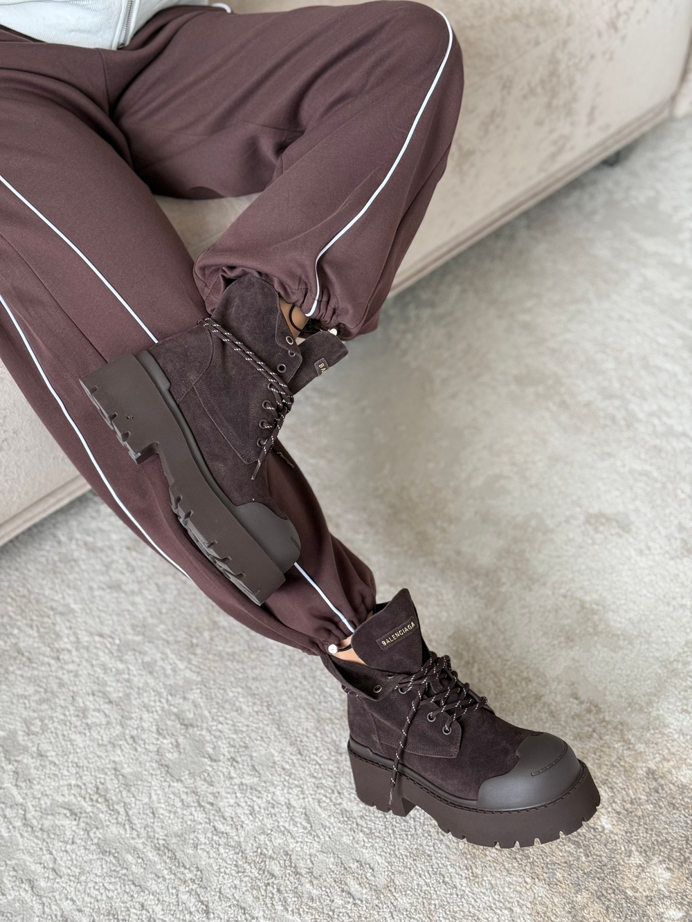 Ботинки из натуральной замши