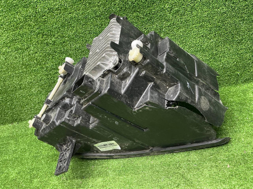 Битая Фара левая Zeekr 009 (2022-н.в.) LED