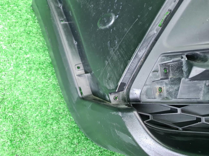 Бампер передний Lada Vesta (2015-2022) Cross