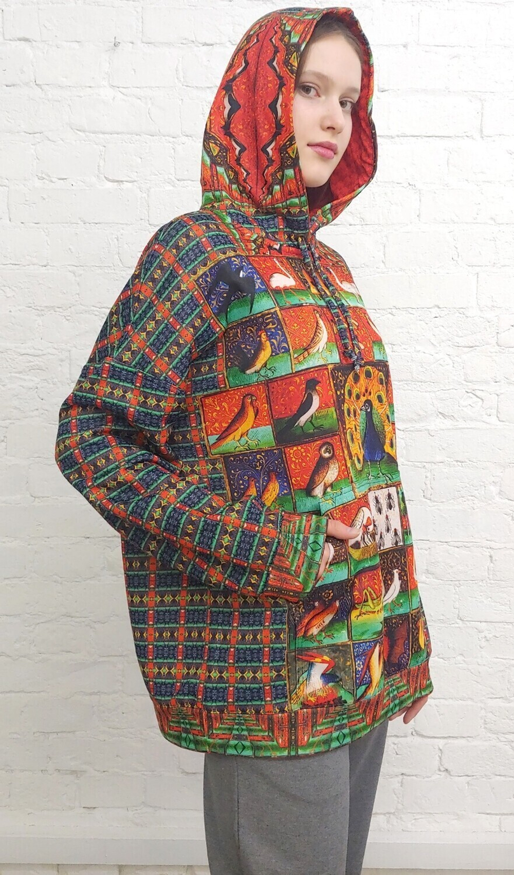 Худи "Бестиарий с павлином"