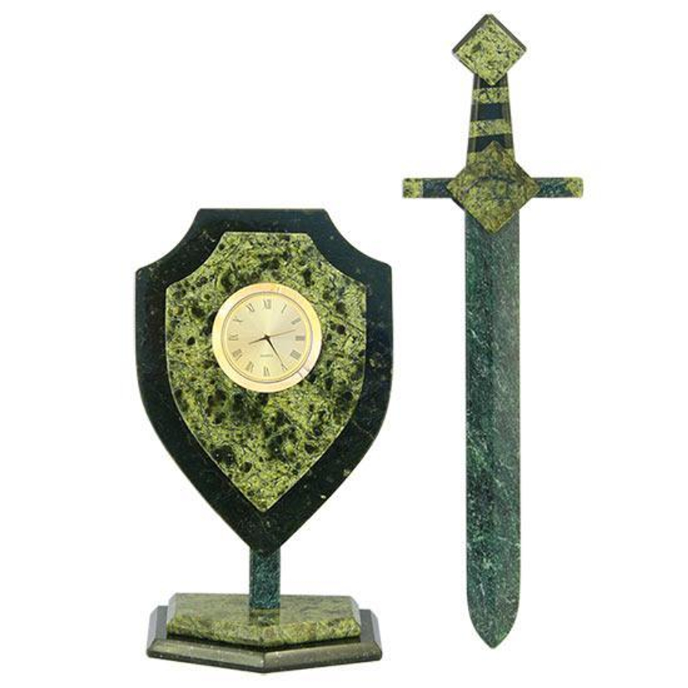 Часы "Щит и меч" камень змеевик 120х70х300 мм 1060 гр. R 113072