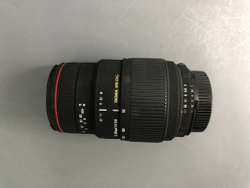 Sigma AF 70-300mm 4-5.6 APO Macro DG