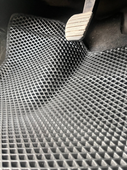 Коврики Eva с 3D бортами на Renault Logan I