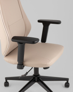 Кресло руководителя TopChairs Trophey бежевый