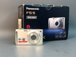 Panasonic Lumix DMC-FS5