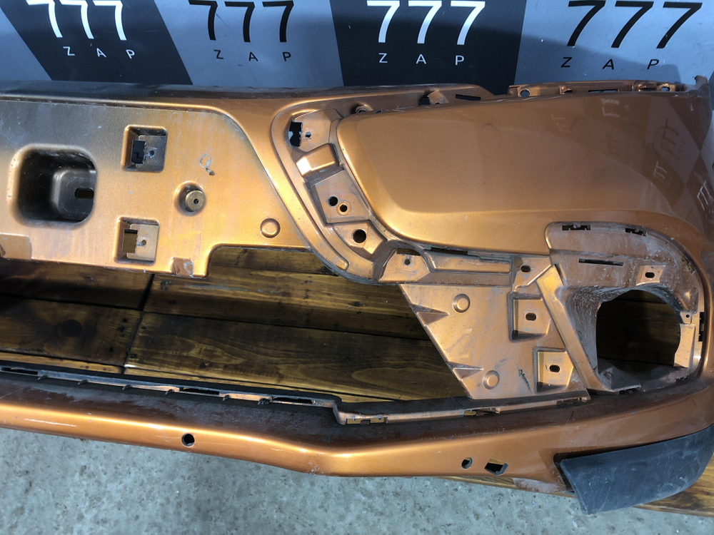 Бампер передний LADA Granta 18-22 Б/У Оригинал 8450100957