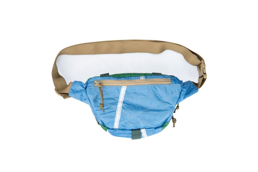 Сумка Stratopacks поясная SP-S1274 зелено-синяя