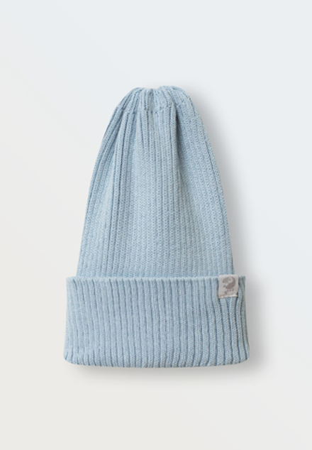 Шапочка вязаная голубой