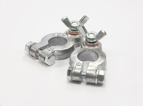 Клеммы аккумулятора /европейский стандарт/ свинцовые, с  барашком  12V (КОНТАКТ)
