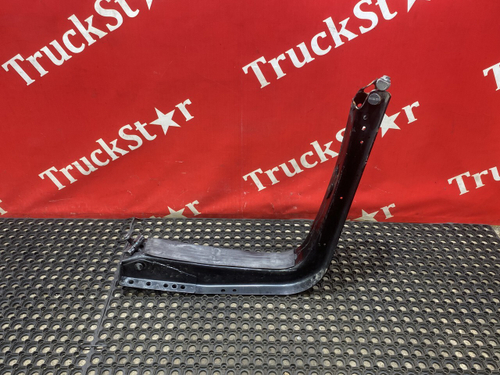 Кронштейн топливного бака 2024г