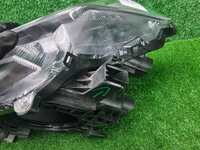 Фара левая Toyota Rav 4 CA40 (2015-2019) LED