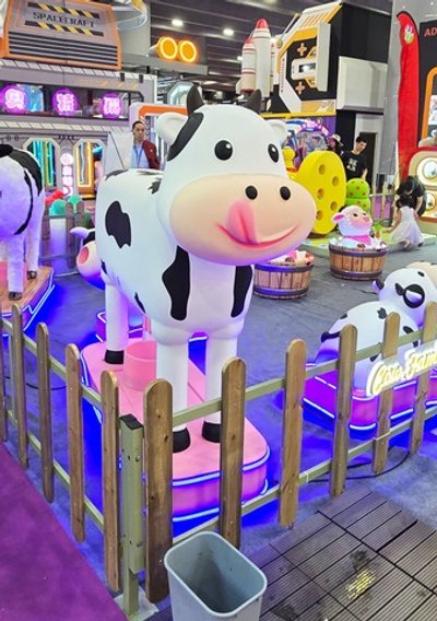 Интерактивные игрушки «Молочная ферма»