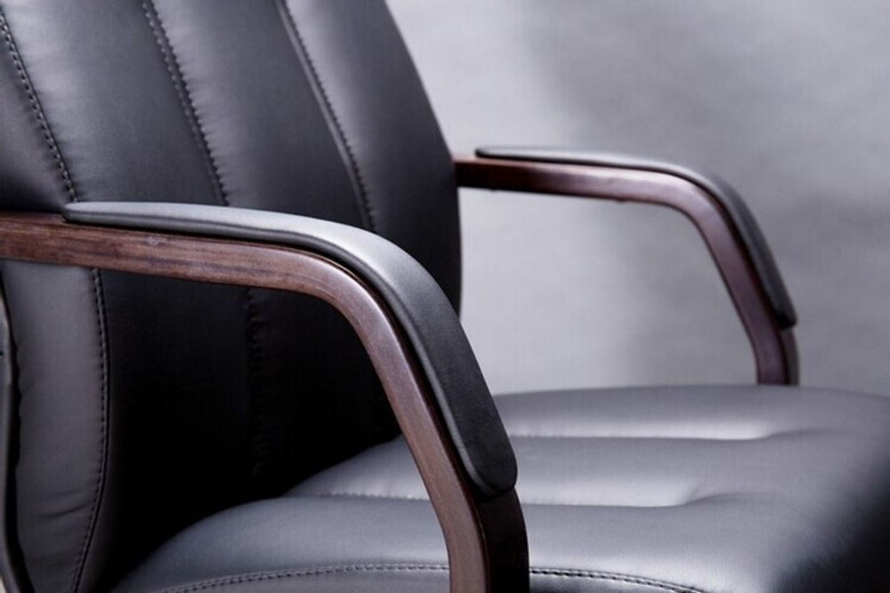 Кресло для руководителя FORUM С