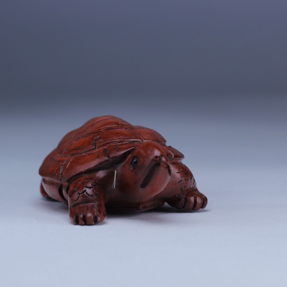 Нэцкэ Черепаха