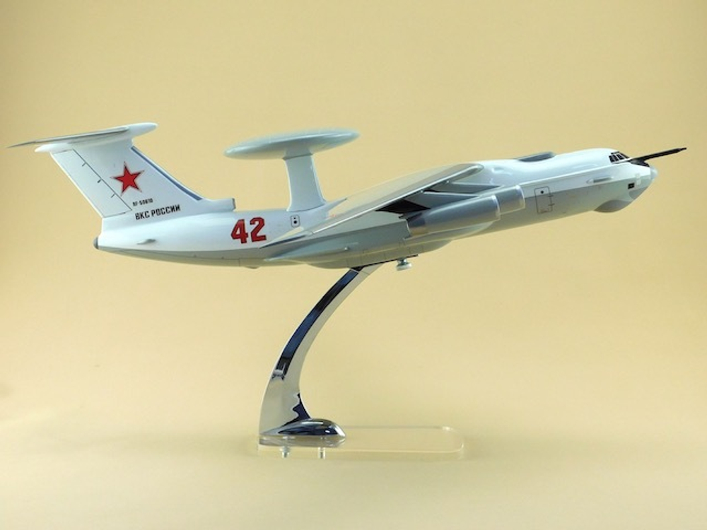 Модель самолета А-50 (М1:100, ВКС России)