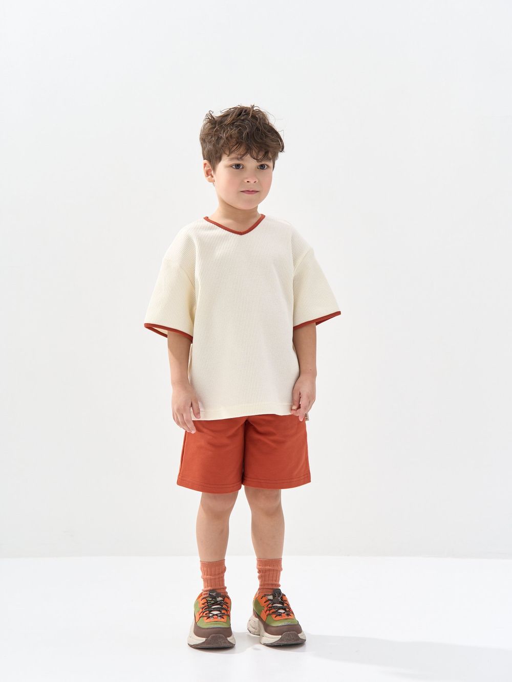 Комплект футболка и шорты "Молоко/Паприка"