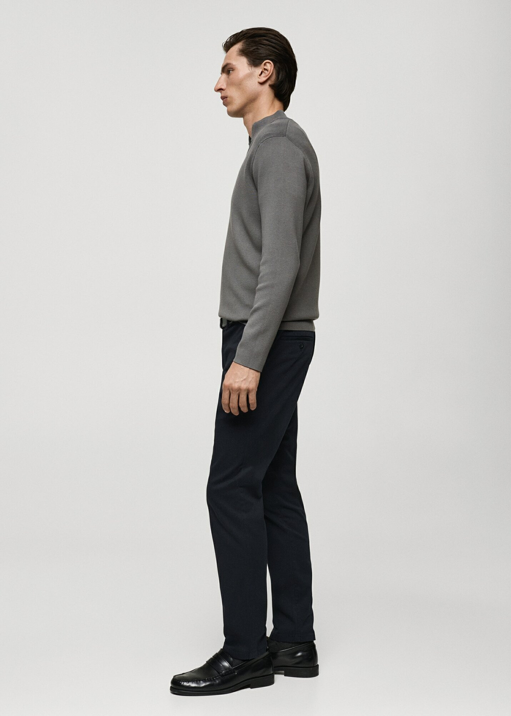 Брюки чинос Barna slim fit из саржи