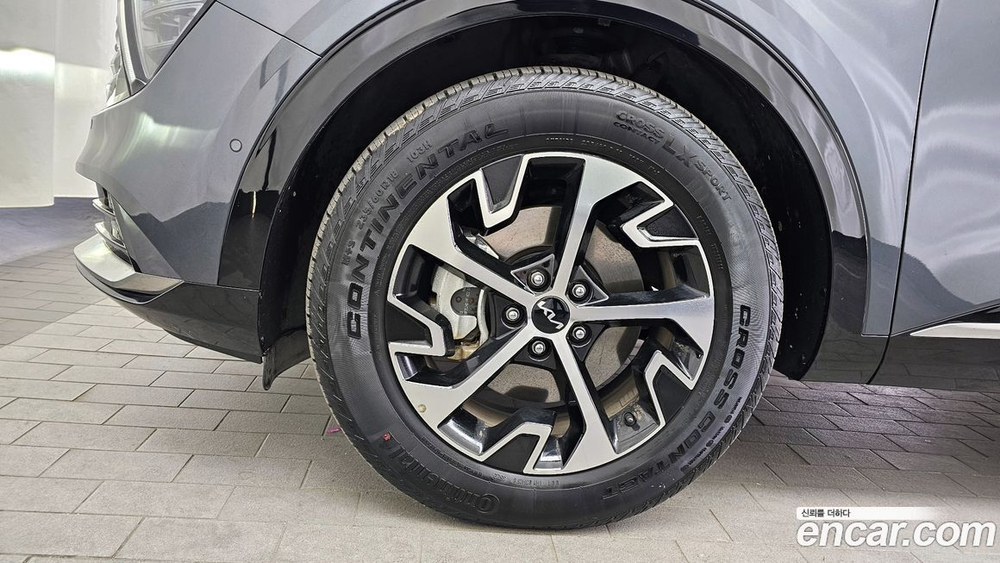 Kia Sportage 5 Generation Hybrid Noblesse 2WD (12.2022)