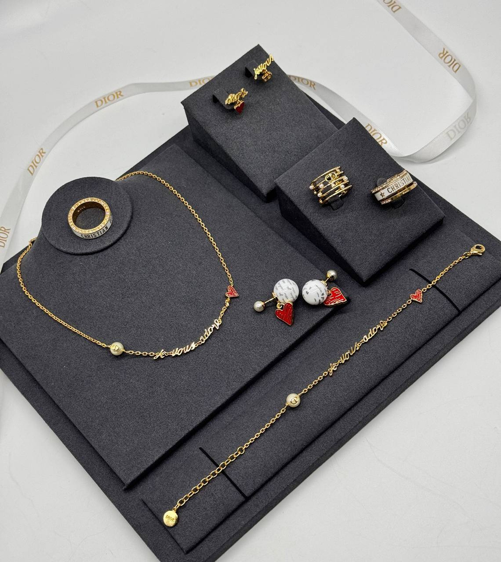 Серьги Dior