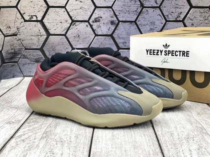 Yeezy 700 V3 Fade Carbon