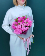 Кустовая пионовидная роза Леди Бомбастик,9 шт(00423)