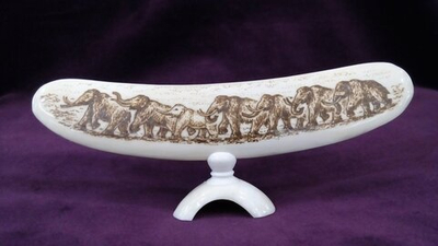 Экран "Семь мамонтов"