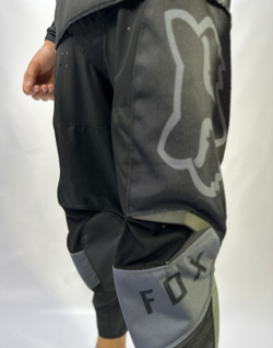 Мотокостюм FOX