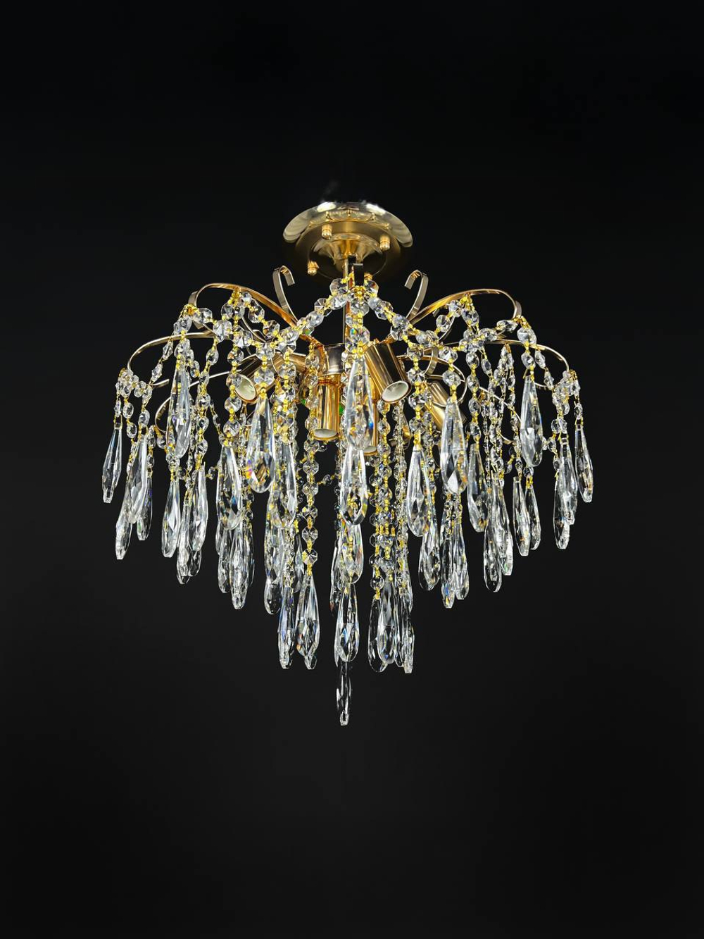 Люстра потолочная Lanbos Бриз, 7 ламп Е14, до 280 Вт, до 20 кв м, золотая