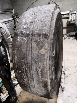 18.00R25 Bridgestone VSMS шина б/у