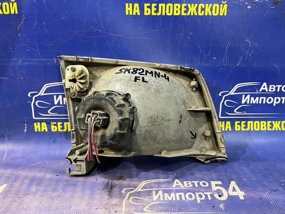 Фара передняя левая NISSAN VANETTE 2001