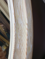 Зеркало круглое в деревянной раме