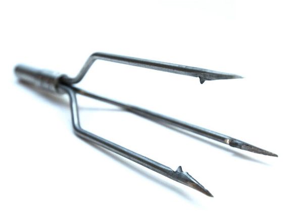 Наконечник трехзубый Sargan Паяра long прут 4 мм