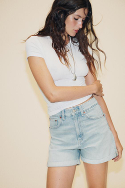 ZARА БЕРМУДЫ MOM FIT TRF С ВЫСОКОЙ ПОСАДКОЙ, НЕБЕСНО-ГОЛУБОЙ