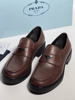 Лоферы Prada