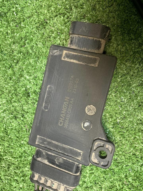 Блок управления багажника Changan Uni-K (2020-н.в)