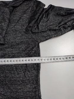 Джемпер Olar с баской 42 размер