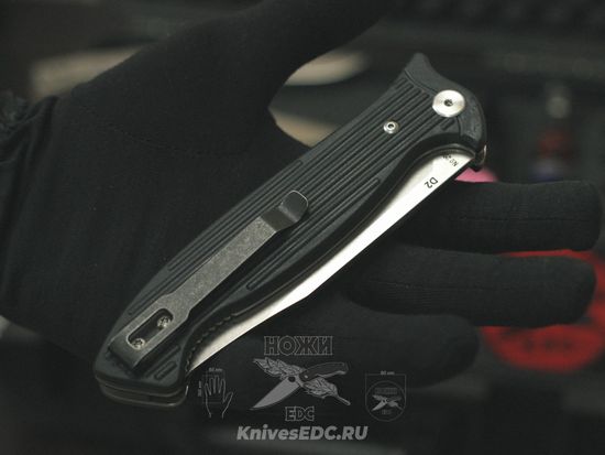 Складной нож Reptilian-НР c клинком из стали D2, рукоять G10