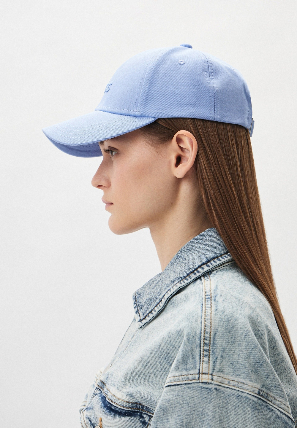 Кепка женская BOSS Ari-Boss 10248871 01