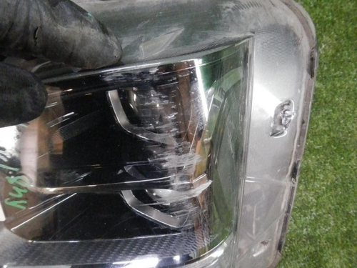 Фара левая Hyundai Santa Fe 4 TM (2018-2021) LED