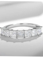 Муассанит принцесса 4×4мм 0.4сt