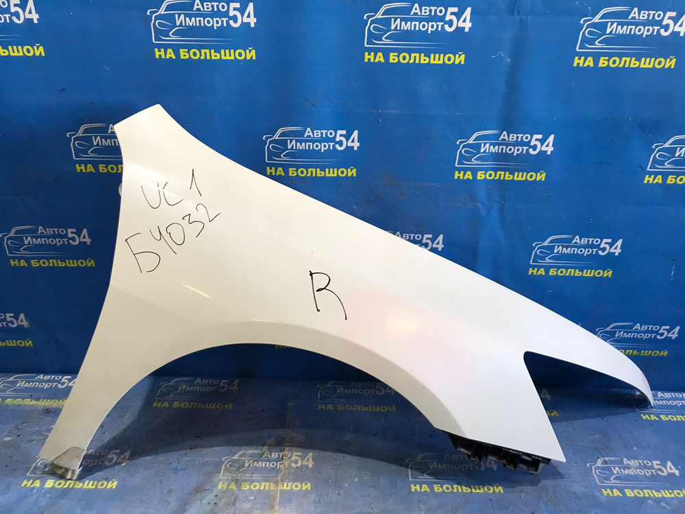 Крыло переднее правое Honda INSPIRE 2003-2007