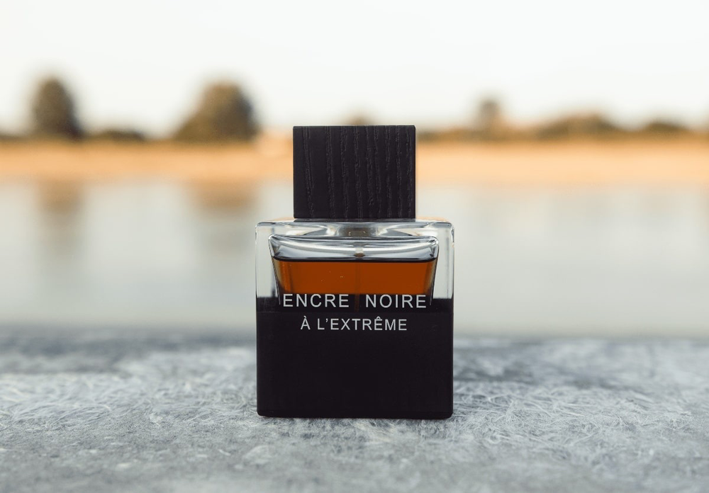 Lalique Encre Noire a l'Extreme