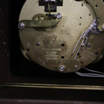 Настольные кабинетные часы с лунным календарем