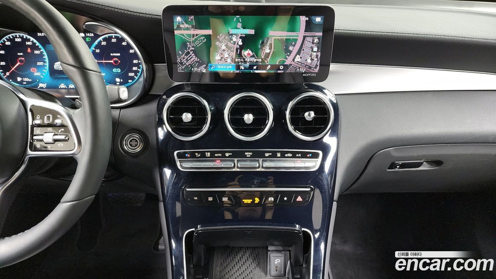 Mercedes-Benz GLC-Class X253 GLC300e 4MATIC (12.2020)