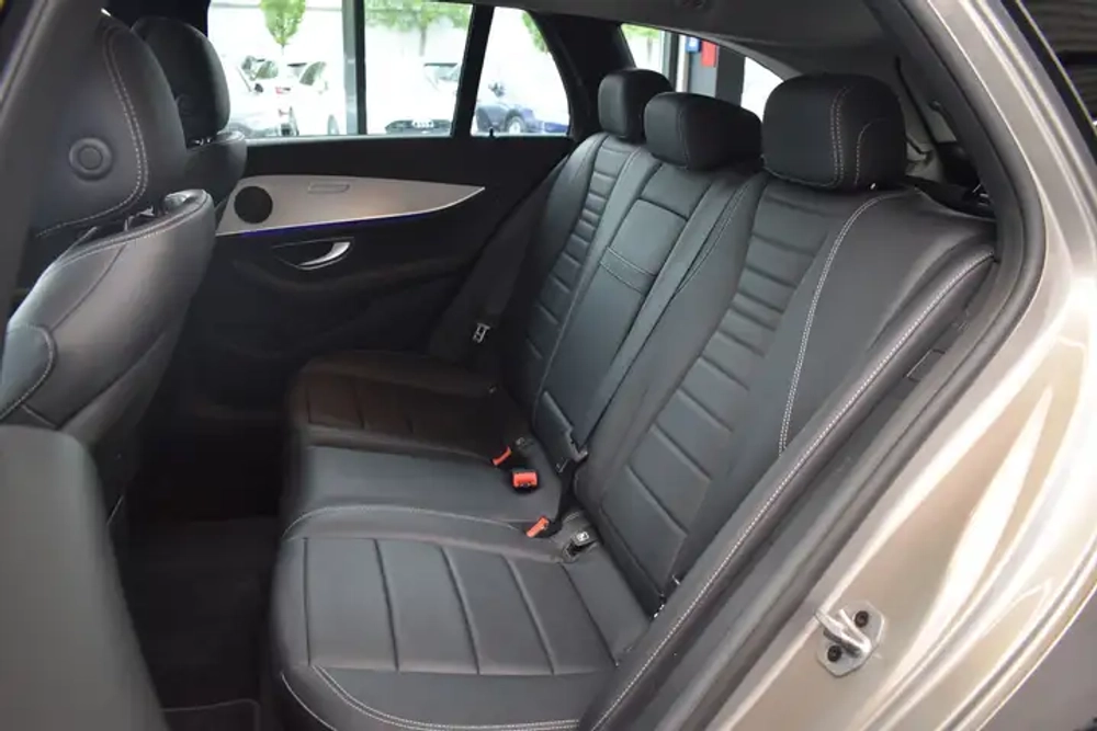 Mercedes-Benz E 400